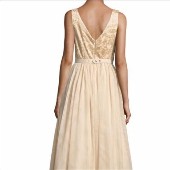 Vince Camuto Ball Gown - Picture 3 of 8